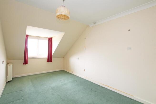 62SC - Bedroom 1.jpg