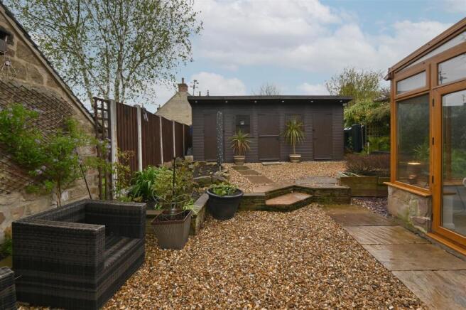 Garden from lounge.jpg