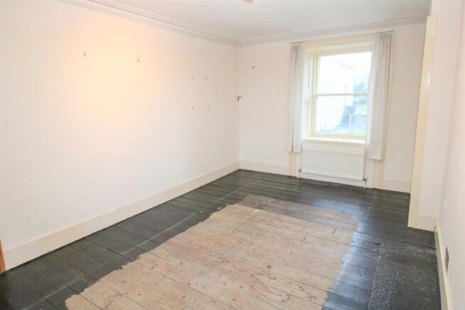 BEDROOM ONE.jpg