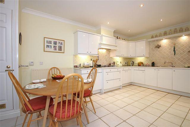 Kitchen/Breakfast Room - Aspect 2