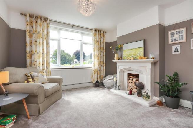 Living Room.jpg