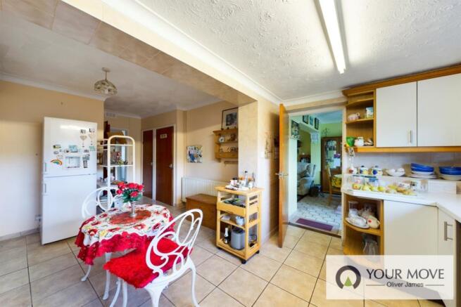 Kitchen / Breakfast