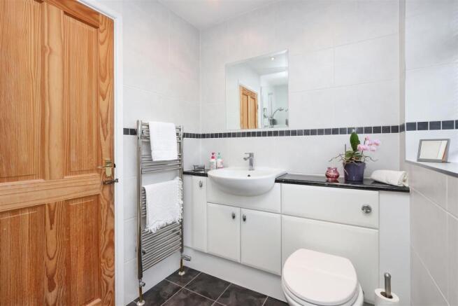 Shower Room2.jpg