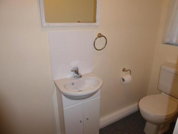 E-n suite shower roo
