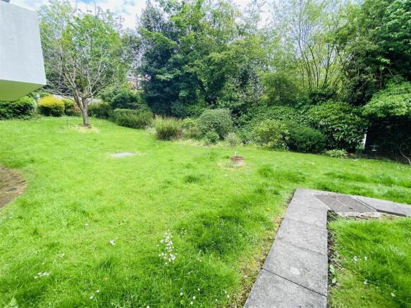 Communal gardens