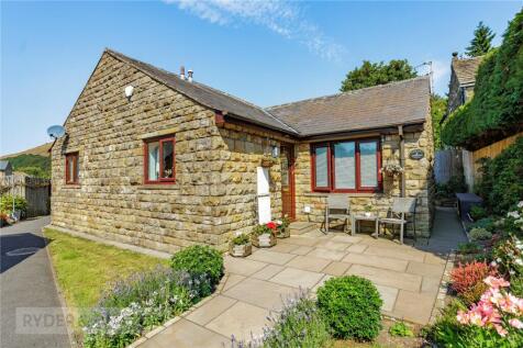 Kinders Mews, Greenfield, Saddleworth, OL3