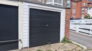 4, Rock Garden Apartments, Clarence Road, Southsea PO5 2DN