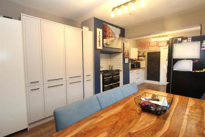 Kitchen Diner