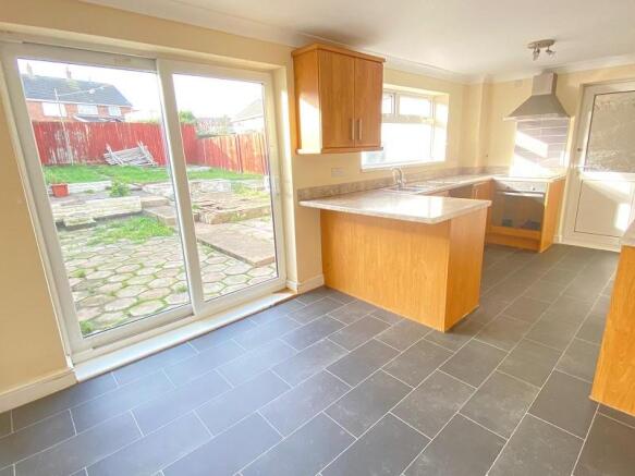 Kitchen / Dining Room