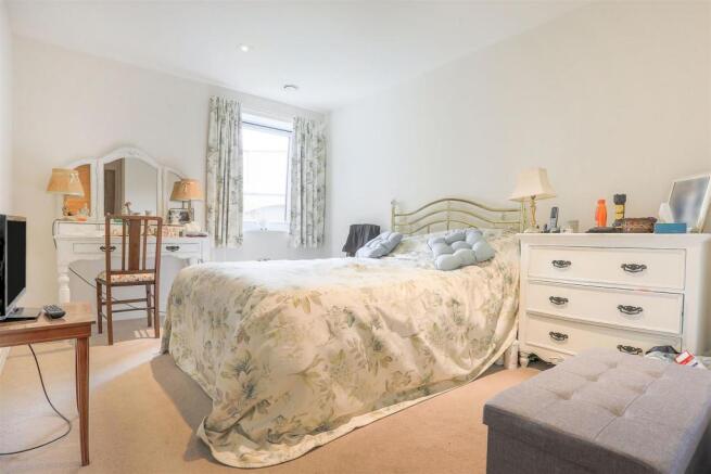 Bedroom.jpg