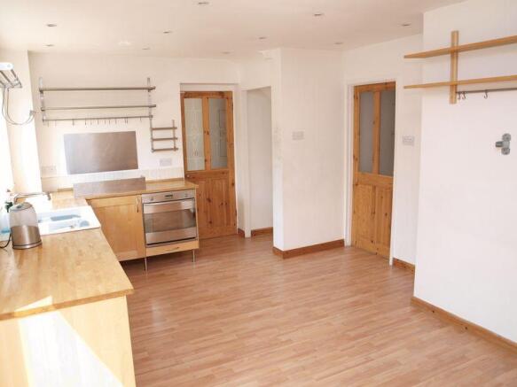 Kitchen (1)