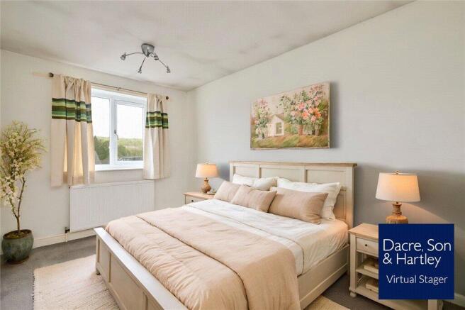 3 bed Semi-Detached for sale Image 10