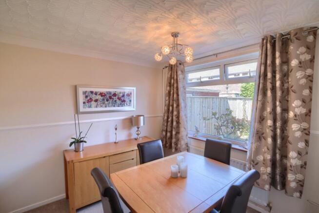 3 bed End of Terrace for sale Image 4