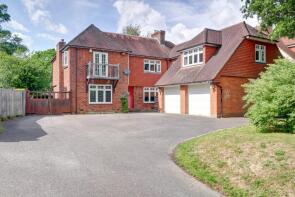 Highfield, The Drive, Hailsham BN27 4EP