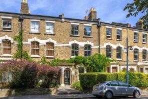 62, Gore Road, Hackney, London E9 7HN