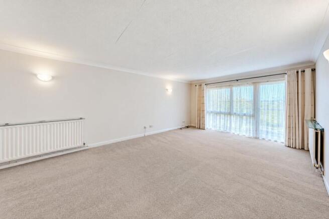 The Knoll, Waxwell Lane photo 2