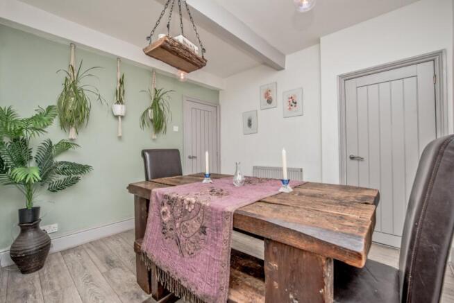 3 bed Terraced for sale Image 6
