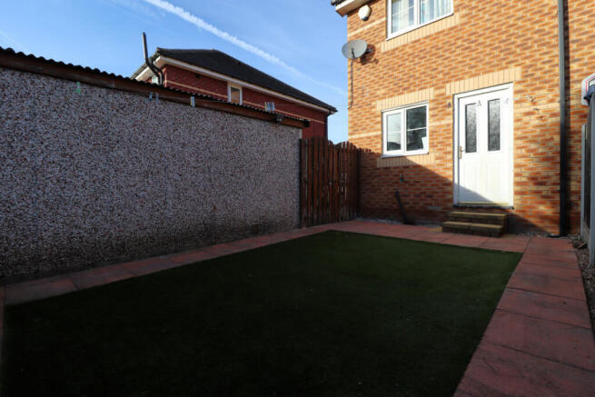 2 bed Semi-Detached for sale Image 12