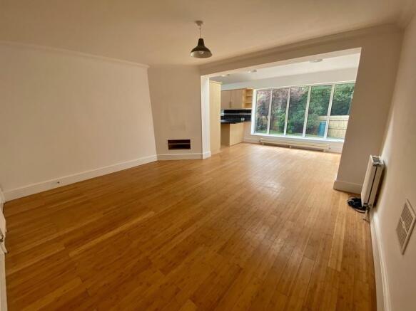 Open Lounge Area