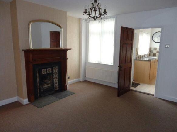 SITTING ROOM