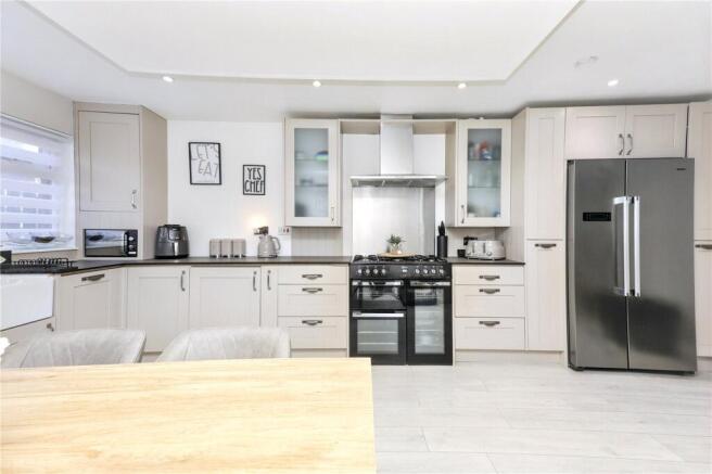 Kitchen/Dining Rm