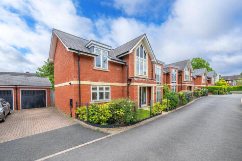 Teotta Drive, Tettenhall Wood