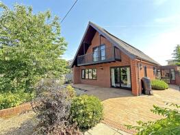 Oaktree, Prescott Road, Prescott, Shrewsbury SY4 2DP