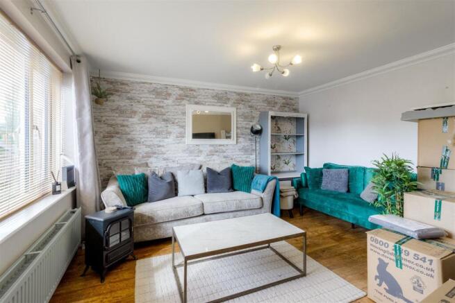 Cedar Way - living