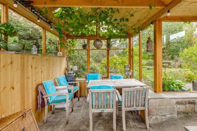 Garden house