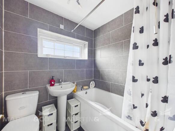 2 bed Semi-Detached for sale Image 11