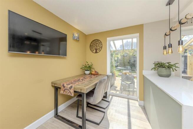 Kitchen Diner
