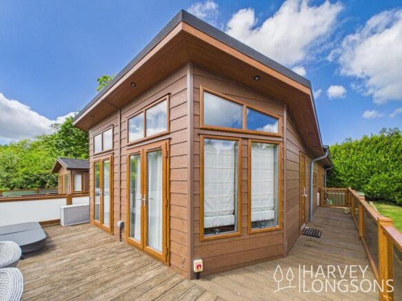 Exterior with Decking of the Prestige Glasshouse H