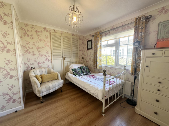2 bed Detached for sale Image 9