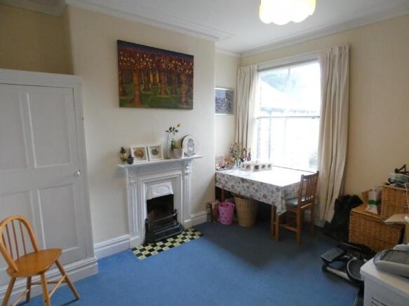 Photo 8