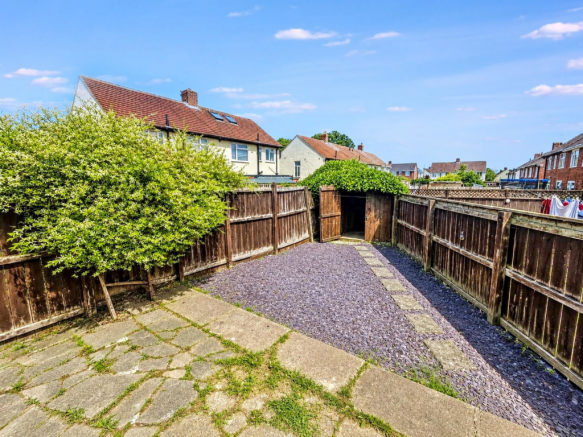 3 bed Semi-Detached for sale Image 11
