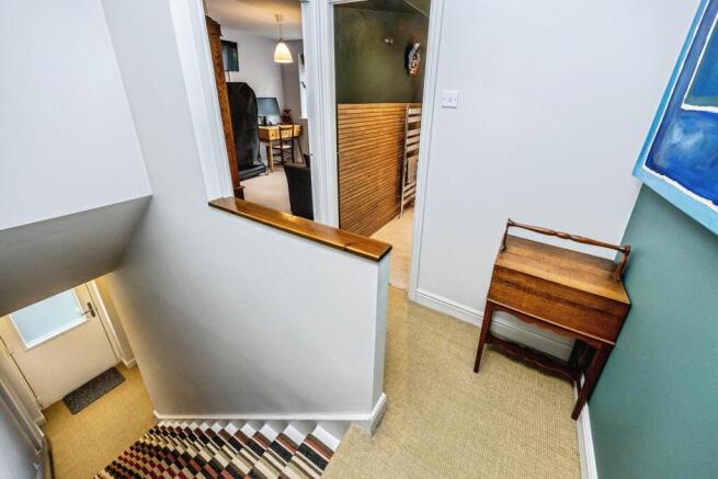 3 bed Semi-Detached for sale Image 10