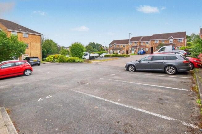 2 bed Apartment for sale Image 10