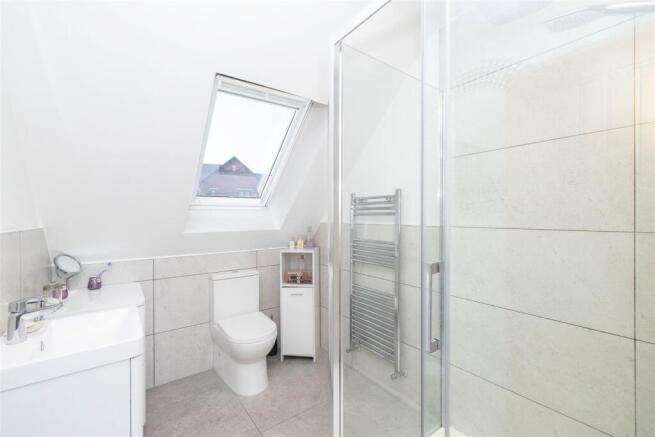 3 bed Semi-Detached for sale Image 11