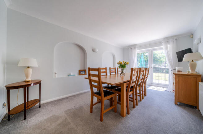 1321071-12-686fac...