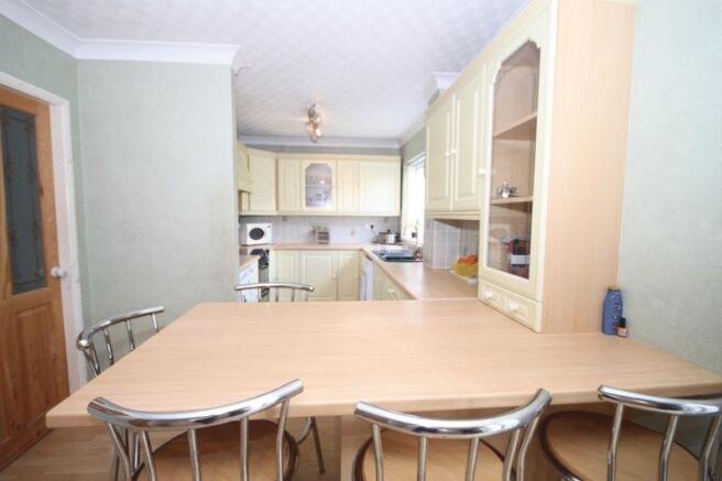 Kitchen diner ...