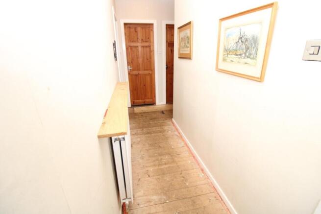 HALLWAY.JPG
