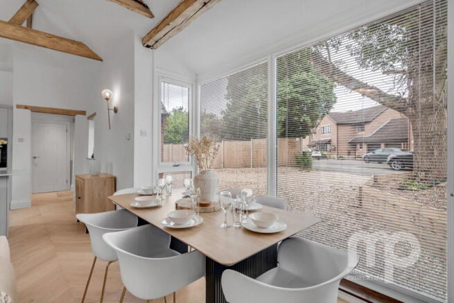 Barnham Broom Road,Refurbished to a High Standard, Wymondham photo 4
