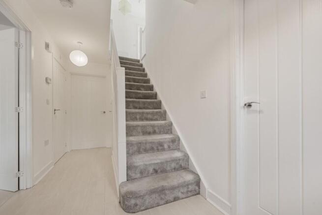 4 bed Detached for sale Image 12