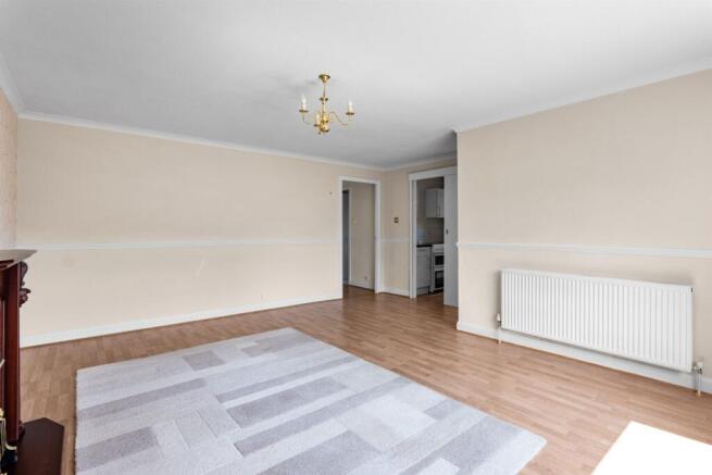 Laigh Road, Newton Mearns photo 4