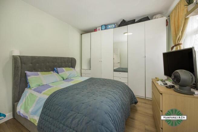 36 Stirling Road -002.JPG