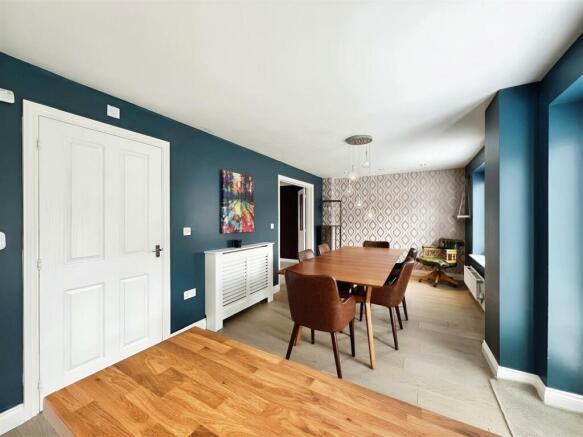 Open Plan Kitchen Diner / Living Space.