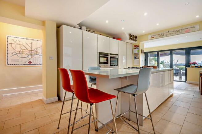 Kitchen/Breakfast