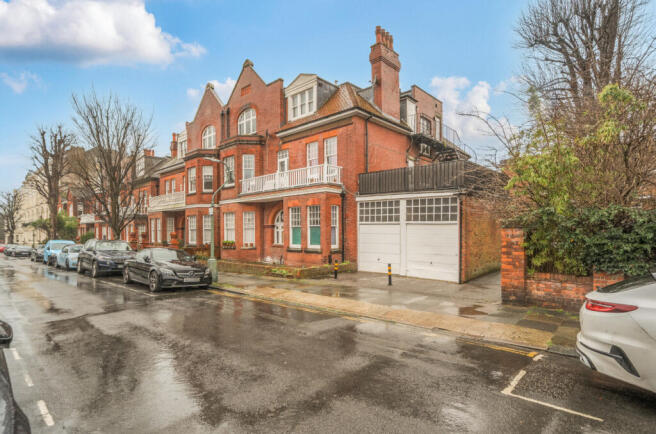 1408378-2-6981de3...