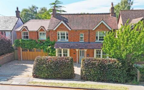 Long Crendon, Buckinghamshire