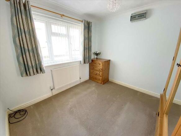 Bedroom 2: